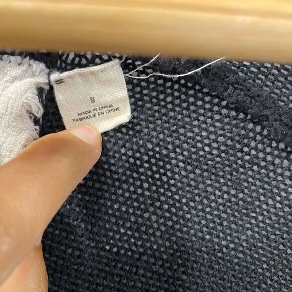 Angel Of The North Knit Open Black Cardigan - Picture 4 of 7